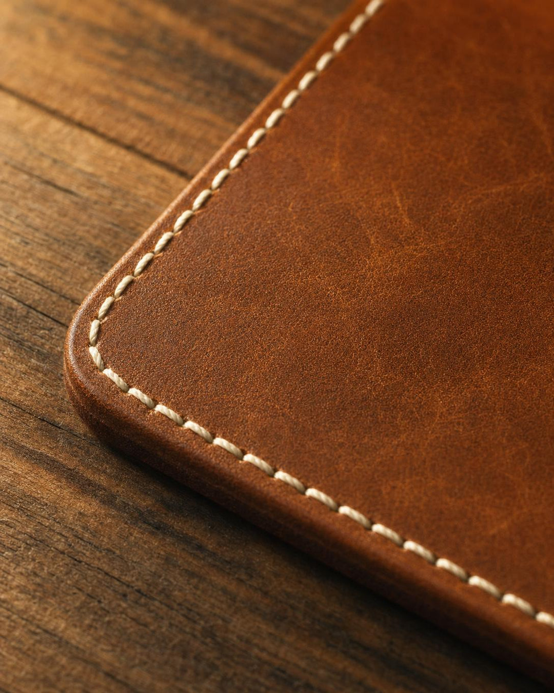 The Fondazione Leather Desk Mat