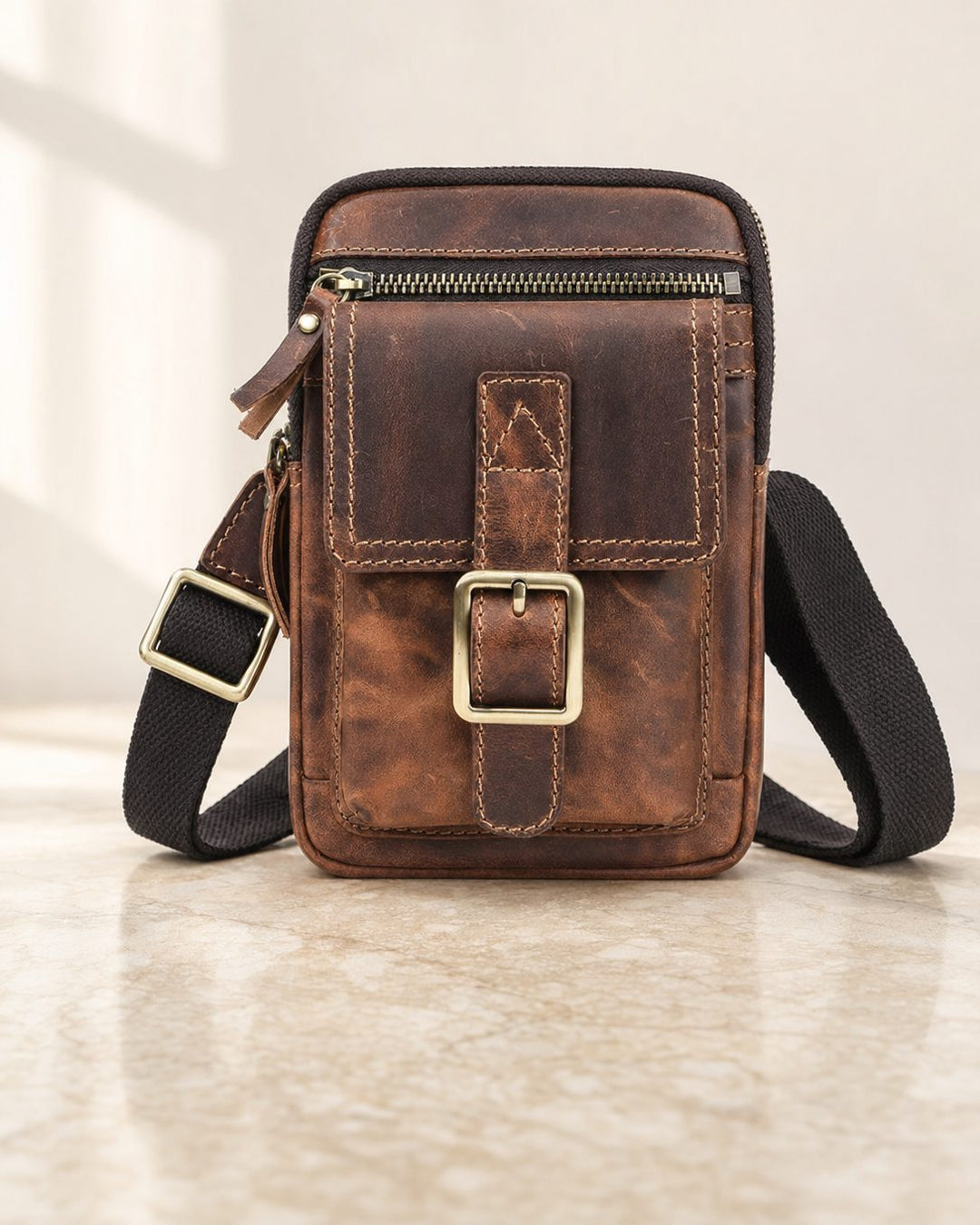 The Viandante Crossbody