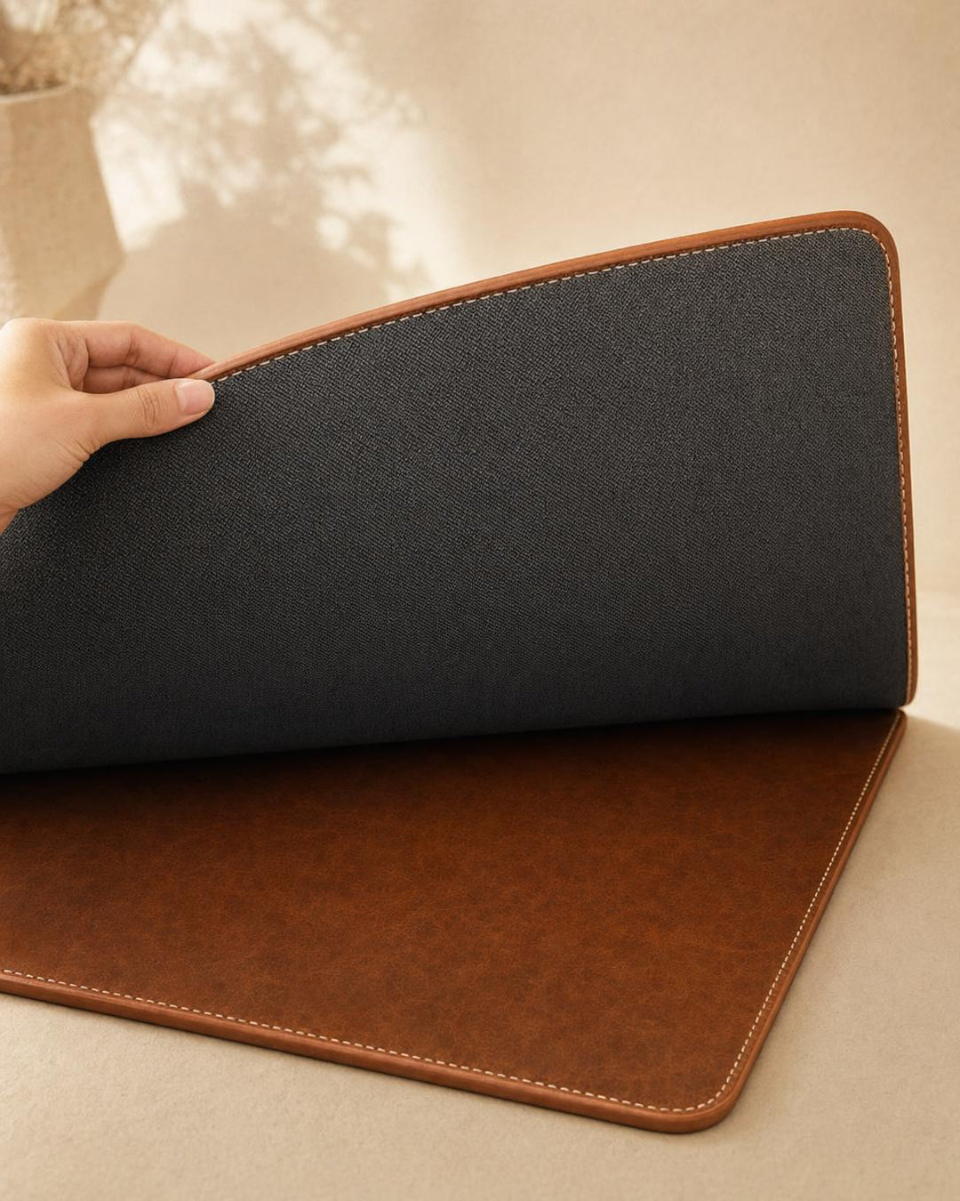 The Fondazione Leather Desk Mat